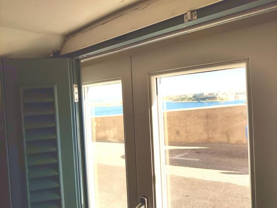 Ripple 23 Savynomad Harbour Residences Valletta Ngoại thất bức ảnh